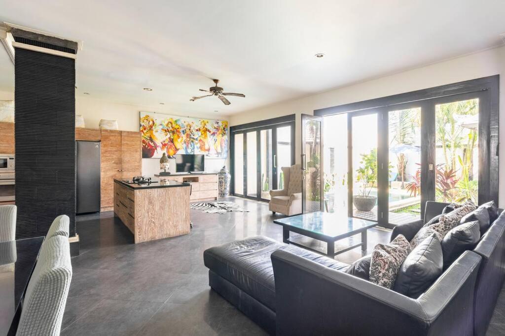 Villa Lingkar 89A Canggu Kültér fotó